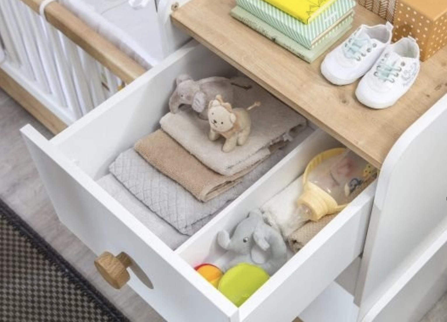 Essential Baby Room Items (goodform.ch)